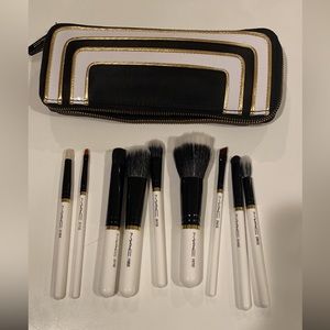 MAC Special Edition Makeup Brushes